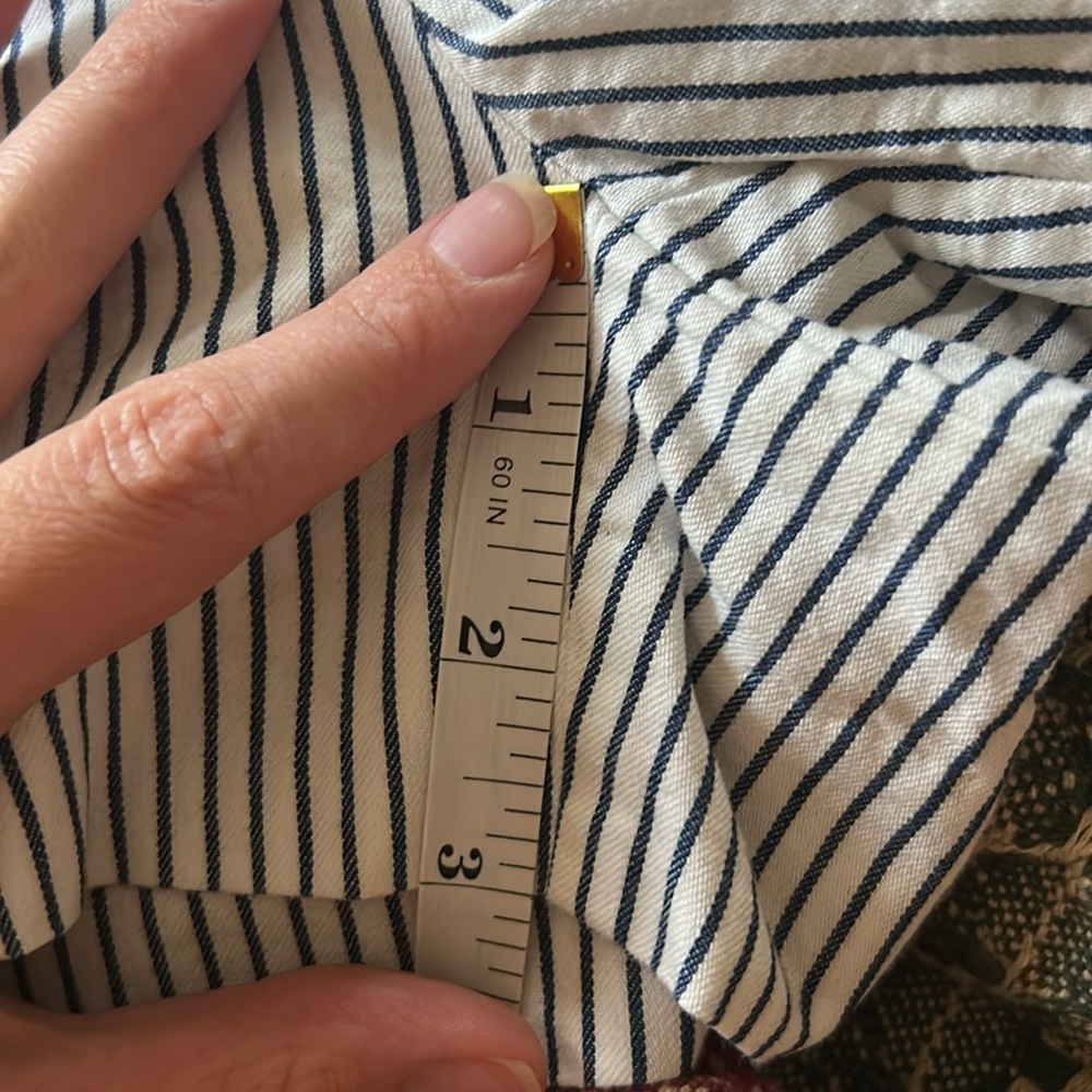 LOFT patterned shorts - Picture 5 of 5